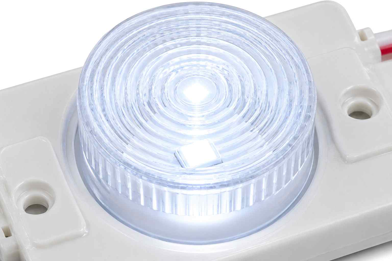 Detail čipu SMD 2835 San'an na LED modulu 4323 studená bílá 7000K se světelným tokem 125lm
